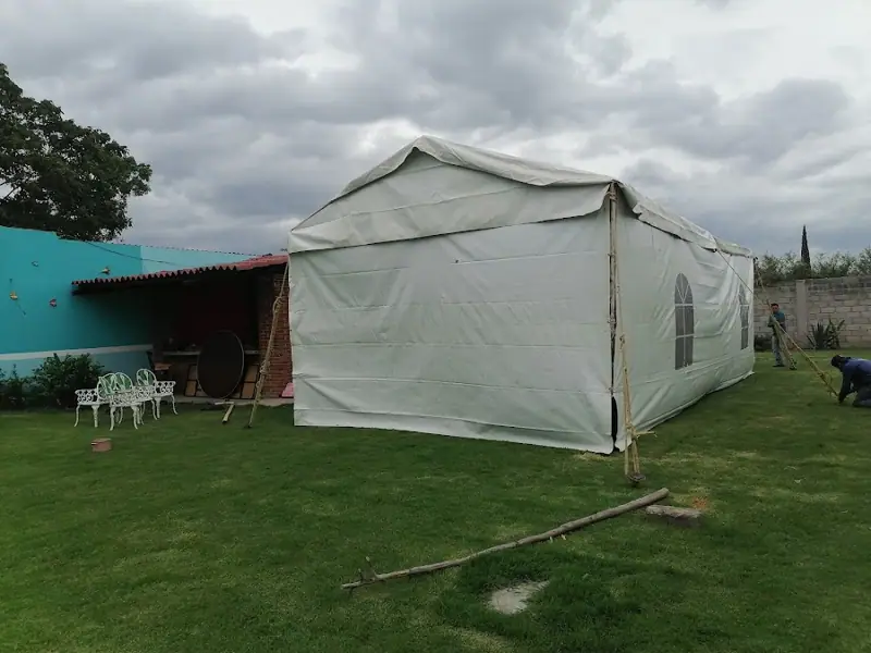 Foto de Alquiladora "HERNÁNDEZ "