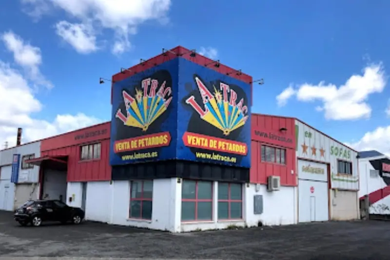 tienda de artículos de fiesta La Traca Vitoria