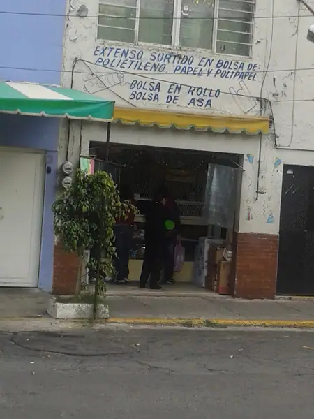 Foto de Materias Primas La Fama
