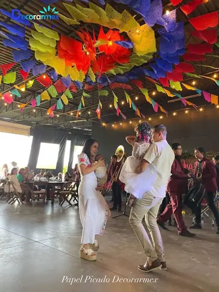 Foto de PAPEL PICADO DECORARMEX