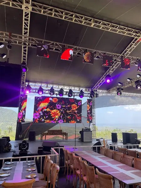 Foto de Junior Renta Sonido SRL