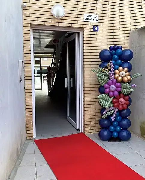 Arco de globos de Casa Chustin globos y pirotecnia en Benicarló