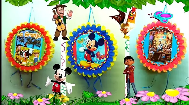 Decoración de cumpleaños infantil de Regina Cotillón en Villa General San Martín