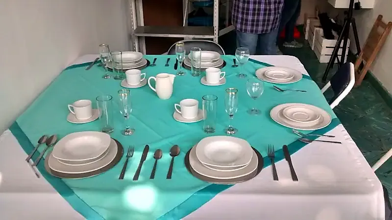 Mesa montada para fiesta de Grupo Govil en Tuxtla Gutiérrez