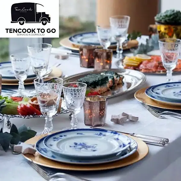 Mesa montada para fiesta de TenCook Catering en Alcobendas