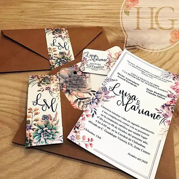 Invitaciones de fiesta de hello graphics en Chihuahua