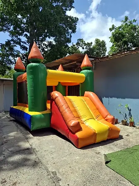 Inflable para fiesta de Brincos Magicos en Panamá