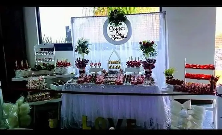 Mesa de dulces de Creaciones Sofi Morelia en Morelia
