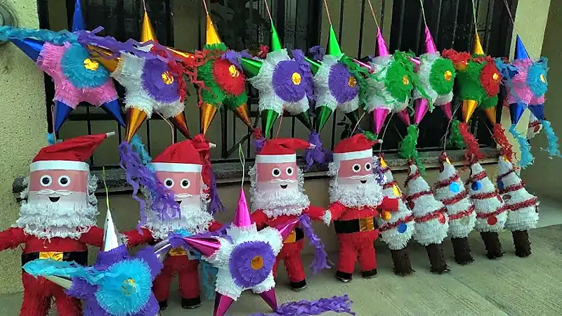Decoración de posada de Piñata Coleta en San Cristobal de las Casas