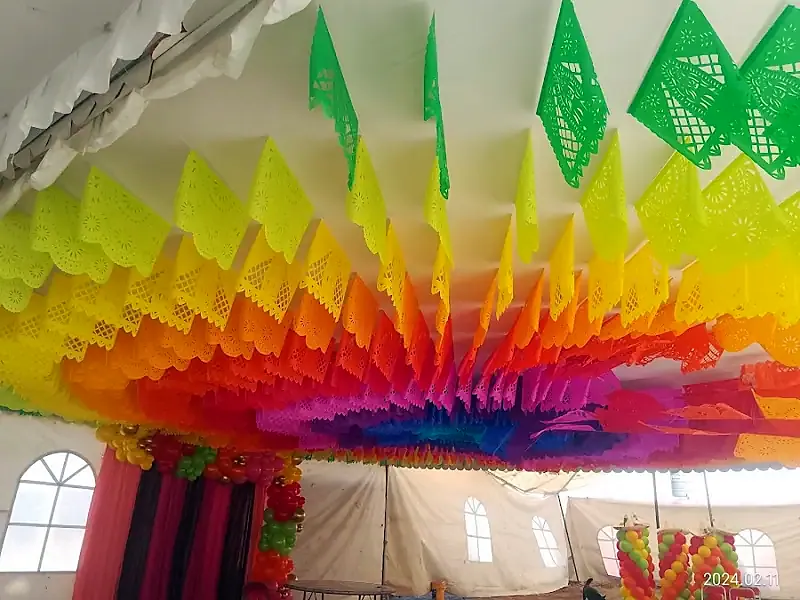 Decoración mexicana de PAPEL PICADO VIVA CREARTE en Puebla