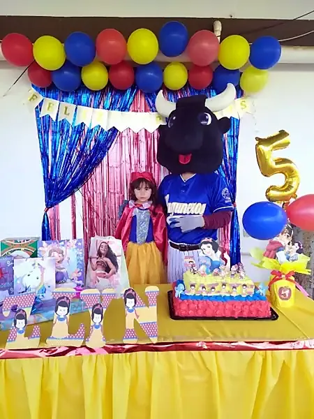 Decoración de cumpleaños infantil de Toro Loco Show Huatabampo en Huatabampo